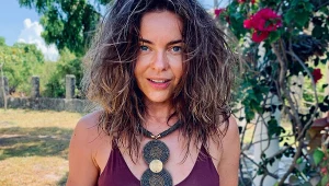 Edyta Herbuś w mocno prześwitującym stroju