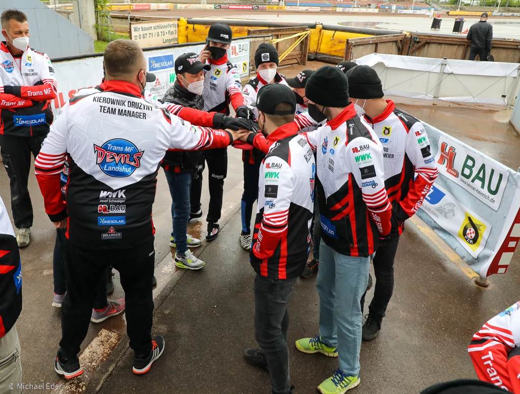 Drużyna Trans MF Landshut Devils Drużyna Trans MF Landshut Devils