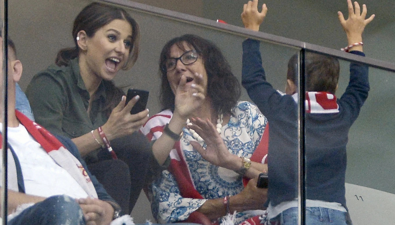 Anna Lewandowska często pojawia się na trybunach, by kibicować mężowi