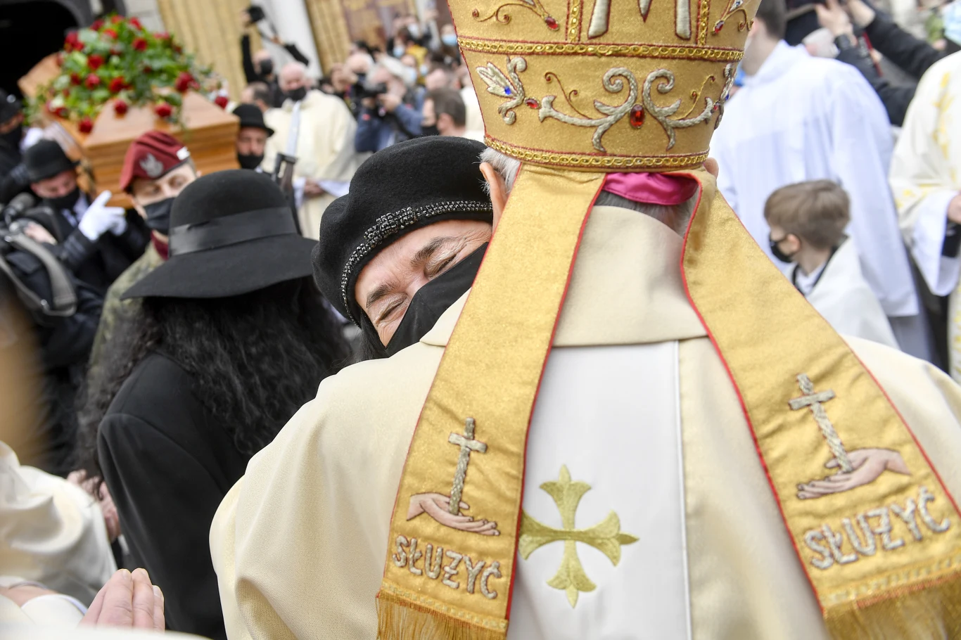 Ewa Krawczyk i biskup Długosz Ewa Krawczyk i biskup Długosz