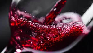 "The End" to pierwsze na świecie wino stworzone przez sztuczną inteligencję. 