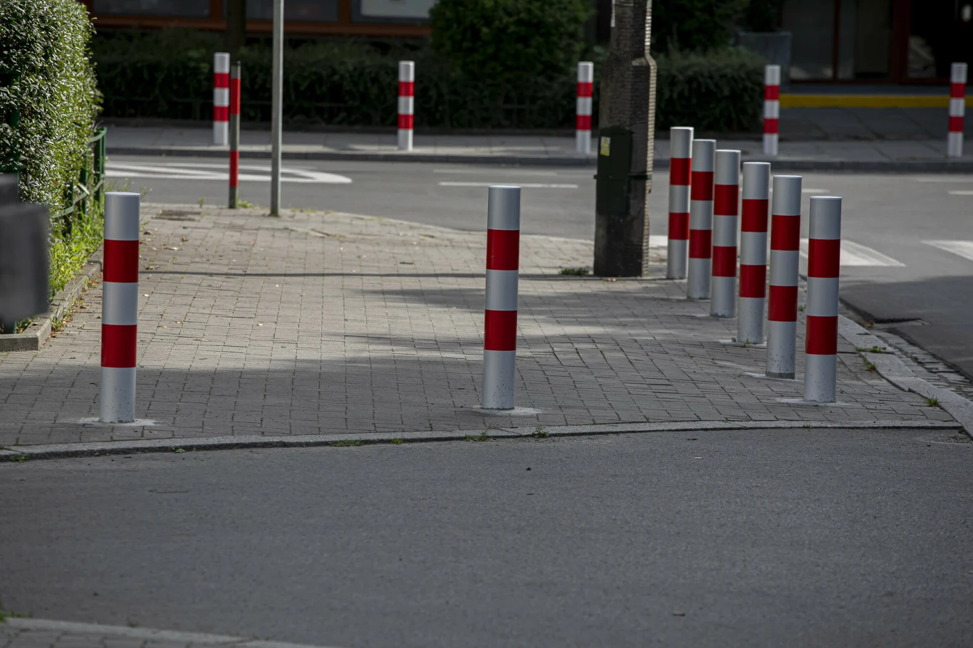 "Słupkoza" ogarnęła polski miasta i to w dobie kryzysu finansowego wywołanego pandemią "Słupkoza" ogarnęła polski miasta i to w dobie kryzysu finansowego wywołanego pandemią