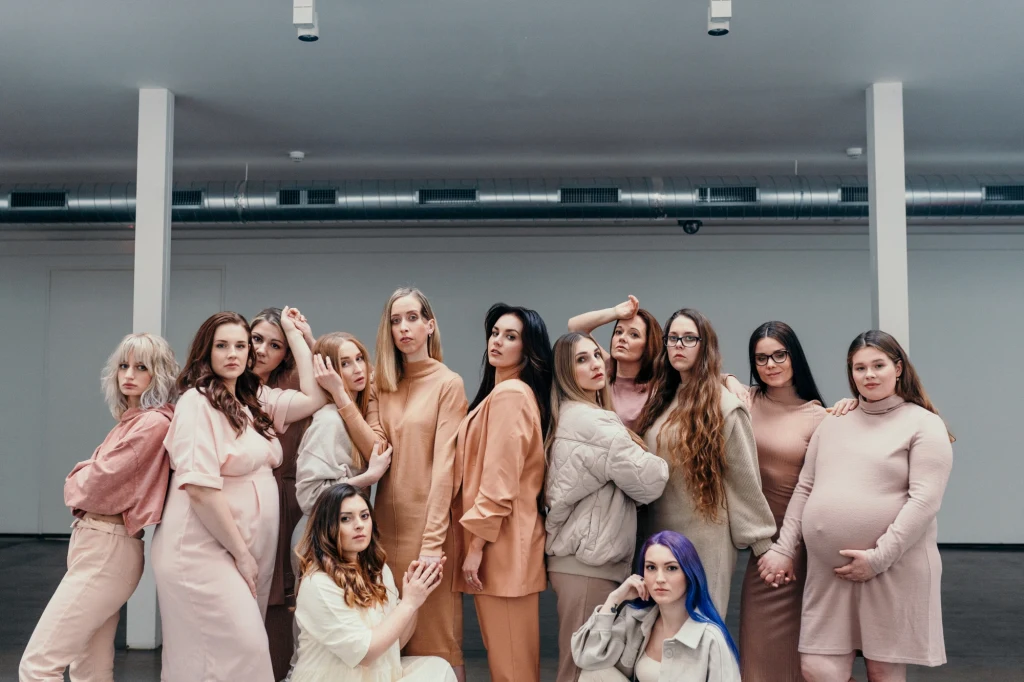 Ewa Farna w klipie "Ciało", fot. Beata Matheova