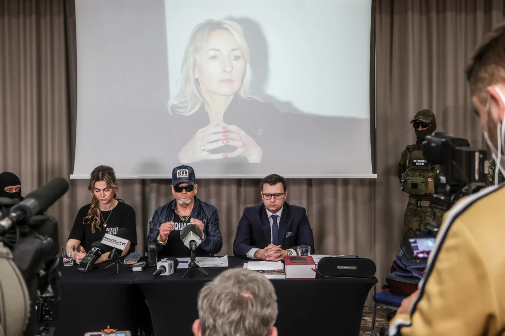 Spotkanie Krzysztofa Rutkowskiego z dziennikarzami w związku z prowadzonymi ostatnio działaniami poszukiwawczymi Iwony Wieczorek