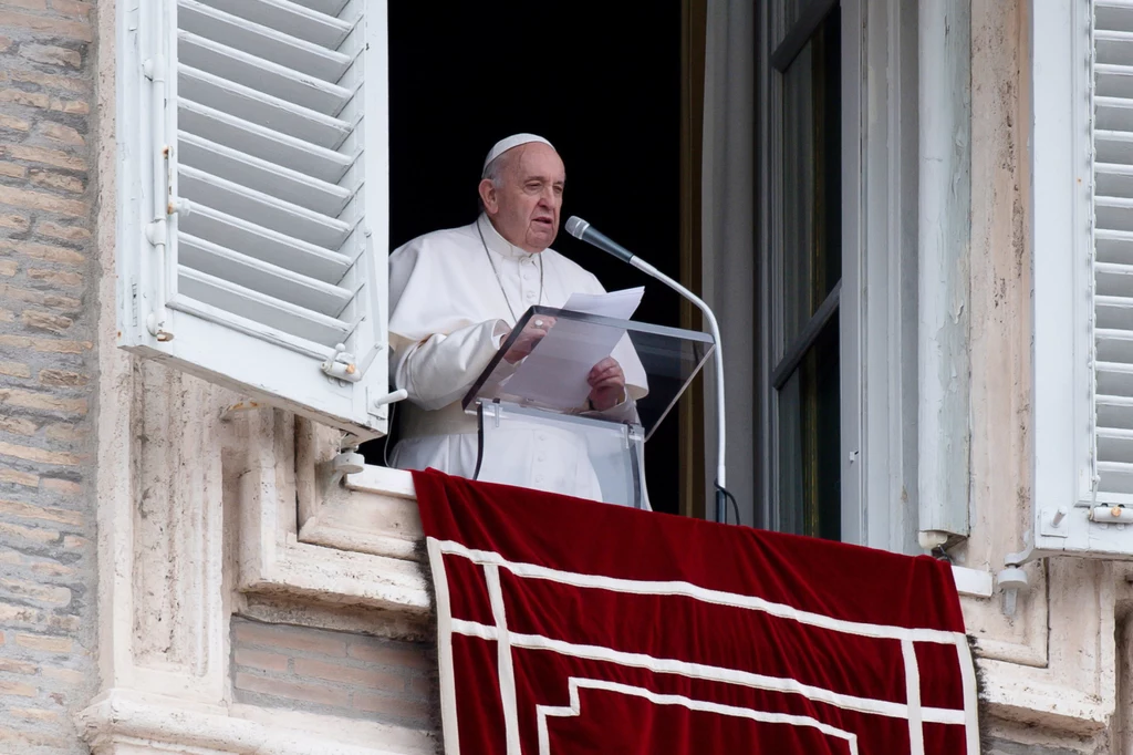 Papież Franciszek wezwał polskich biskupów Papież Franciszek wezwał polskich biskupów