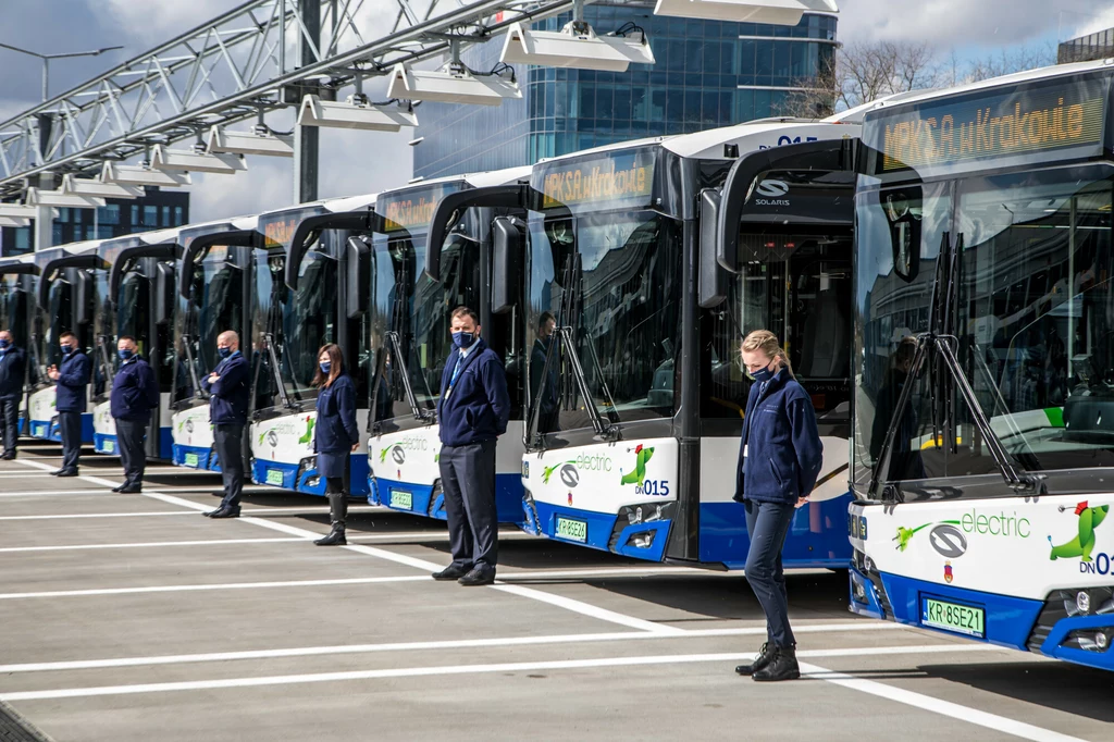 Autobus w Krakowie tylko dla zaszczepionych - tego chce krakowski radny Łukasz Wantuch Autobus w Krakowie tylko dla zaszczepionych - tego chce krakowski radny Łukasz Wantuch