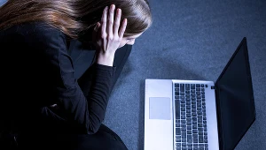 W 2020 roku lekarze wystawili 1,5 mln zwolnień lekarskich z powodu zaburzeń psychicznych oraz zaburzeń zachowania