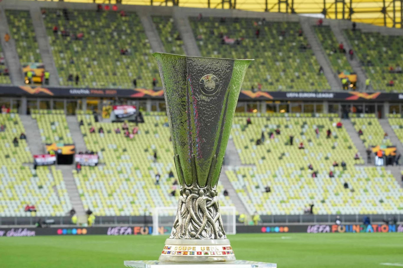 O to trofeum rywalizowali piłkarze Villarrealu i Manchesteru United w 2021 roku