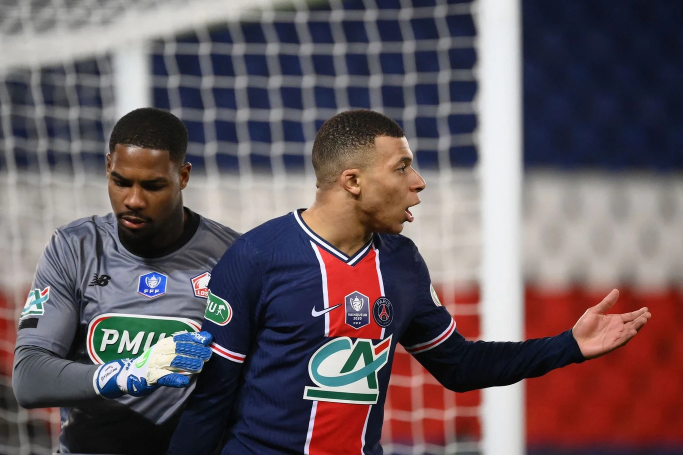 Mike Maignan Mike Maignan