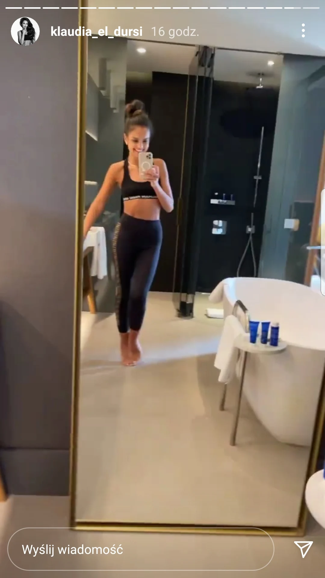 Jest i piękna łazienka ///https://www.instagram.com/klaudia_el_dursi/