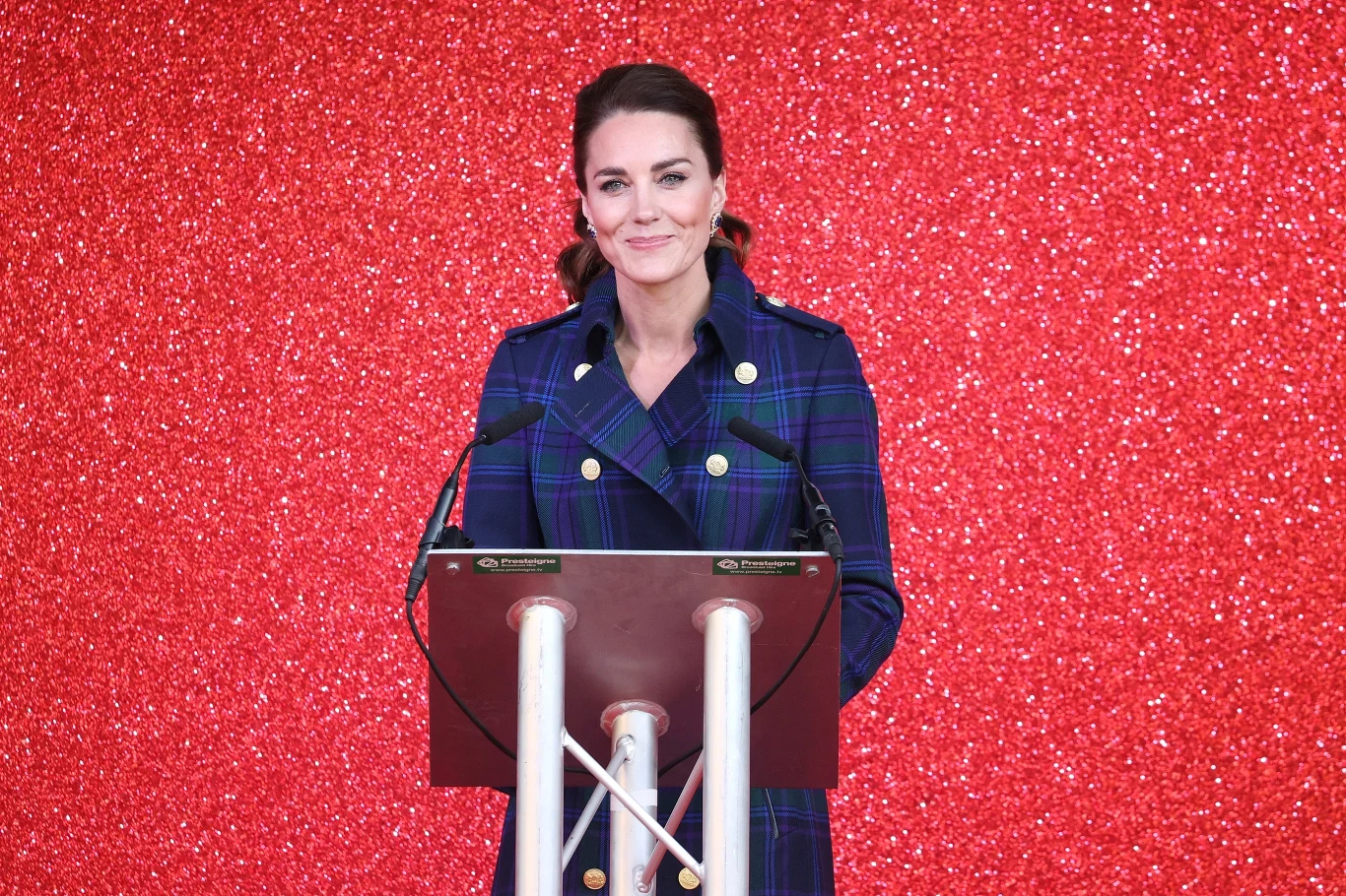 Księżna Kate zachwyciła wszystkich na premierze "Cruelli" w Szkocji Księżna Kate zachwyciła wszystkich na premierze "Cruelli" w Szkocji