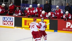 Paweł Karnauchow (z lewej) i Siergiej Tołczinski