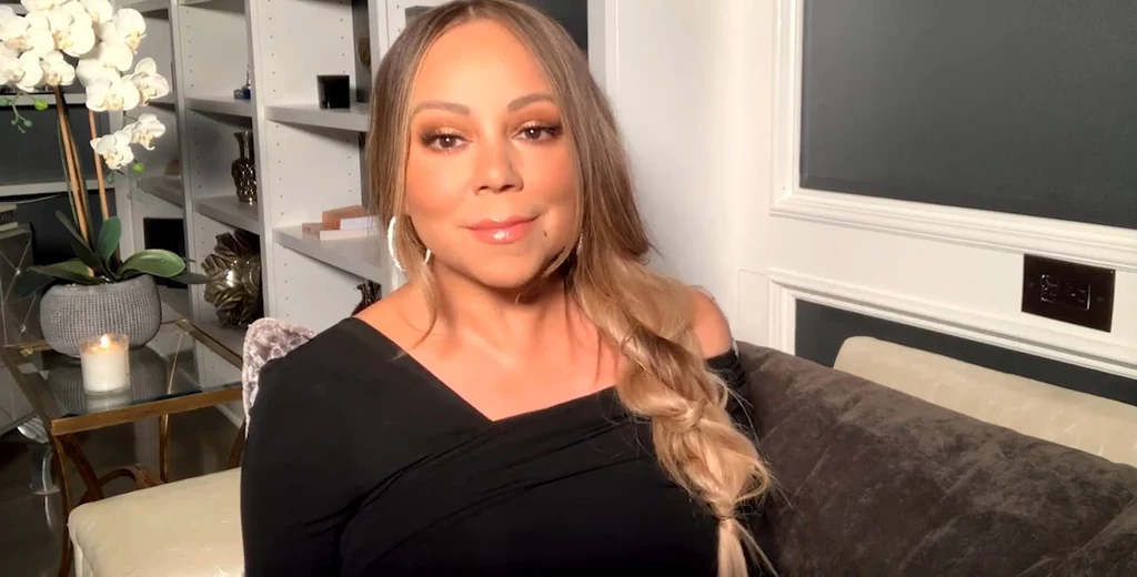 Mariah Carey wspominała dawne czasy, udostępniając na Instagramie swoje zdjęcie z przeszłości.