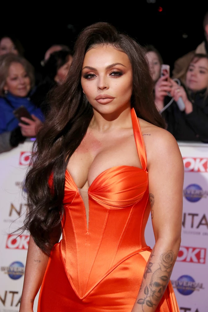 Jesy Nelson zachwyca na nowych zdjęciach