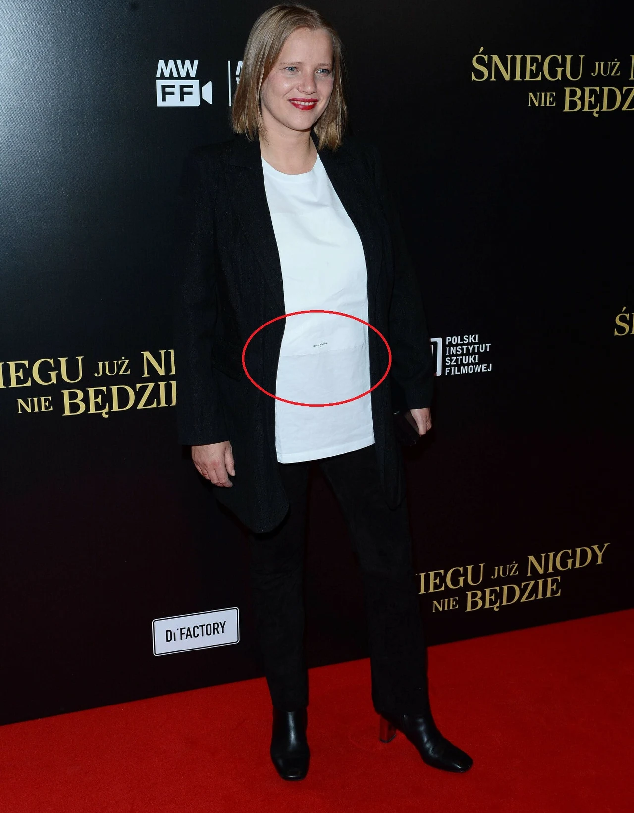 Joanna Kulig na premierze filmu