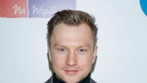 Jakub Wesołowski mówi, że praca na planie filmowym wymaga dużej elastyczności