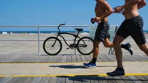 Promieniowanie słoneczne może całkowicie dezaktywować w ciągu kilku minut SARS-CoV-2