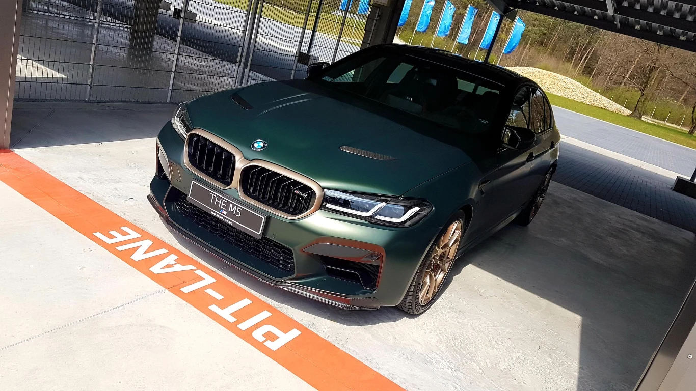 BMW M5 CS