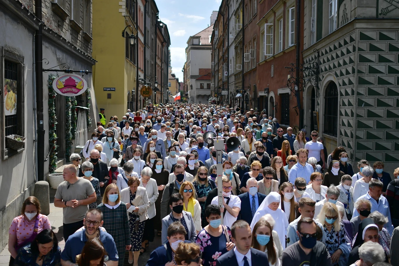 Procesja z Najświętszym Sakramentem z okazji Uroczystości Najświętszego Ciała i Krwi Chrystusa