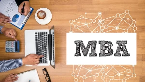 Mediana wynagrodzeń absolwentów MBA wyniosła 12 718 zł