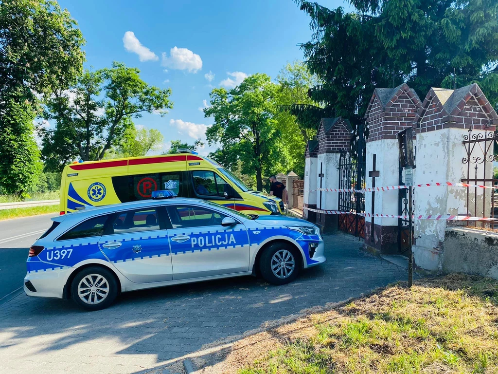 O zdarzeniu powiadomiono prokuraturę. (Źródło: gniezno112.pl) O zdarzeniu powiadomiono prokuraturę. (Źródło: gniezno112.pl)
