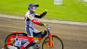 Dron latał nad stadionem. "Tor wygląda tragicznie"