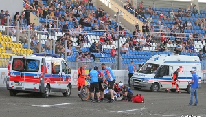 Żużel. Łoktajew, jak cyborg. Wyszedł z karetki i jechał dalej. W Szwecji jednak nie wystąpi