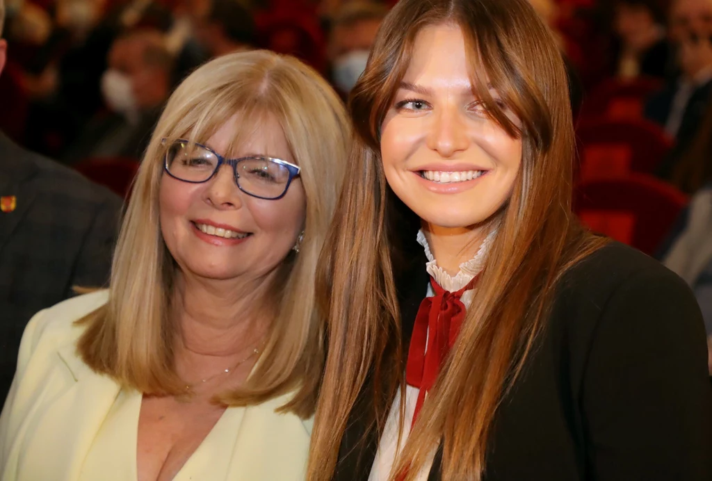 Maria Stachurska jest ogromnym wsparciem nie tylko dla córki, Ani Lewandowskie, ale także dla zięcia - Roberta Lewandowskiego