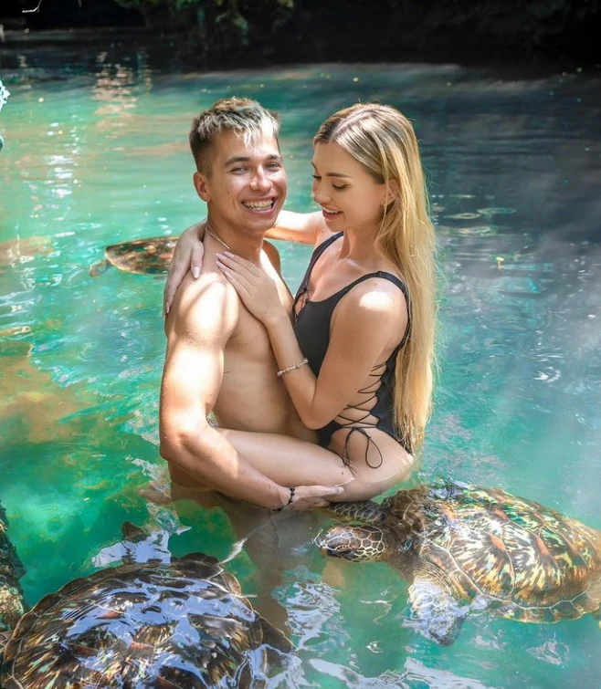 Werson na wakacjach z Frizem. Werson na wakacjach z Frizem.