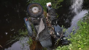 Odnaleziony w rzece motocykl Dniepr MT-10