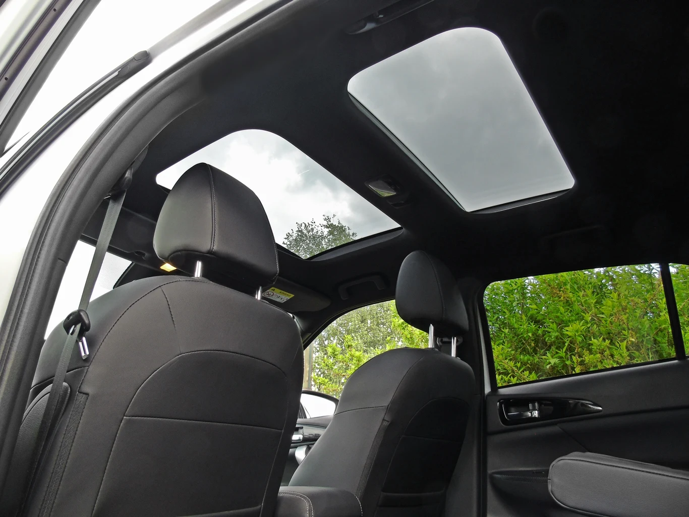 Mitsubishi Eclipse Cross PHEV Mitsubishi Eclipse Cross PHEV