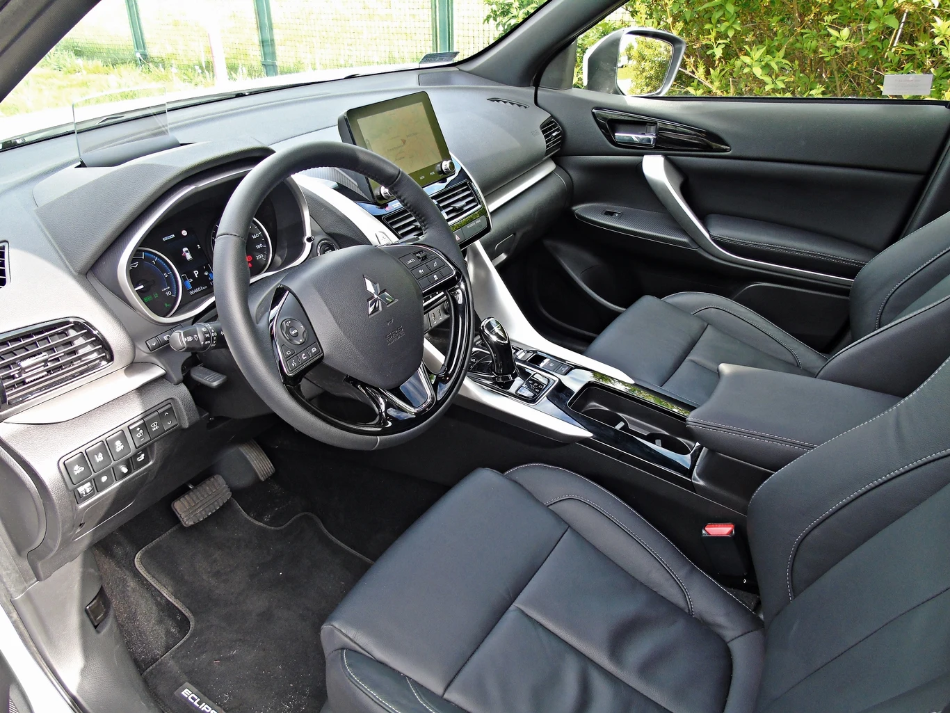 Mitsubishi Eclipse Cross PHEV Mitsubishi Eclipse Cross PHEV