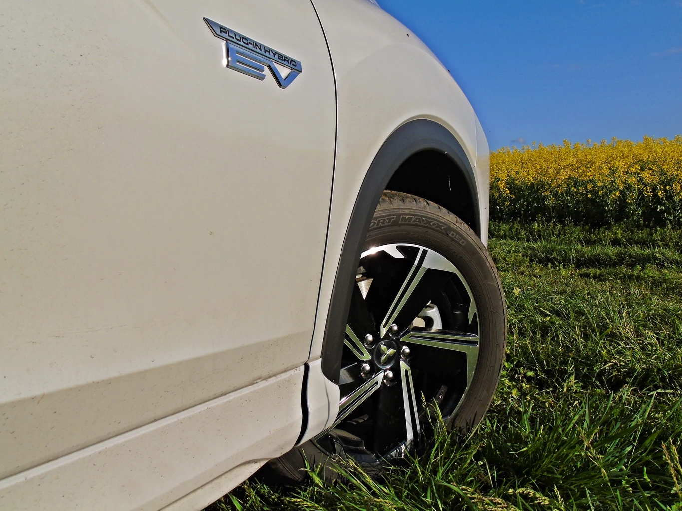 Mitsubishi Eclipse Cross PHEV Mitsubishi Eclipse Cross PHEV