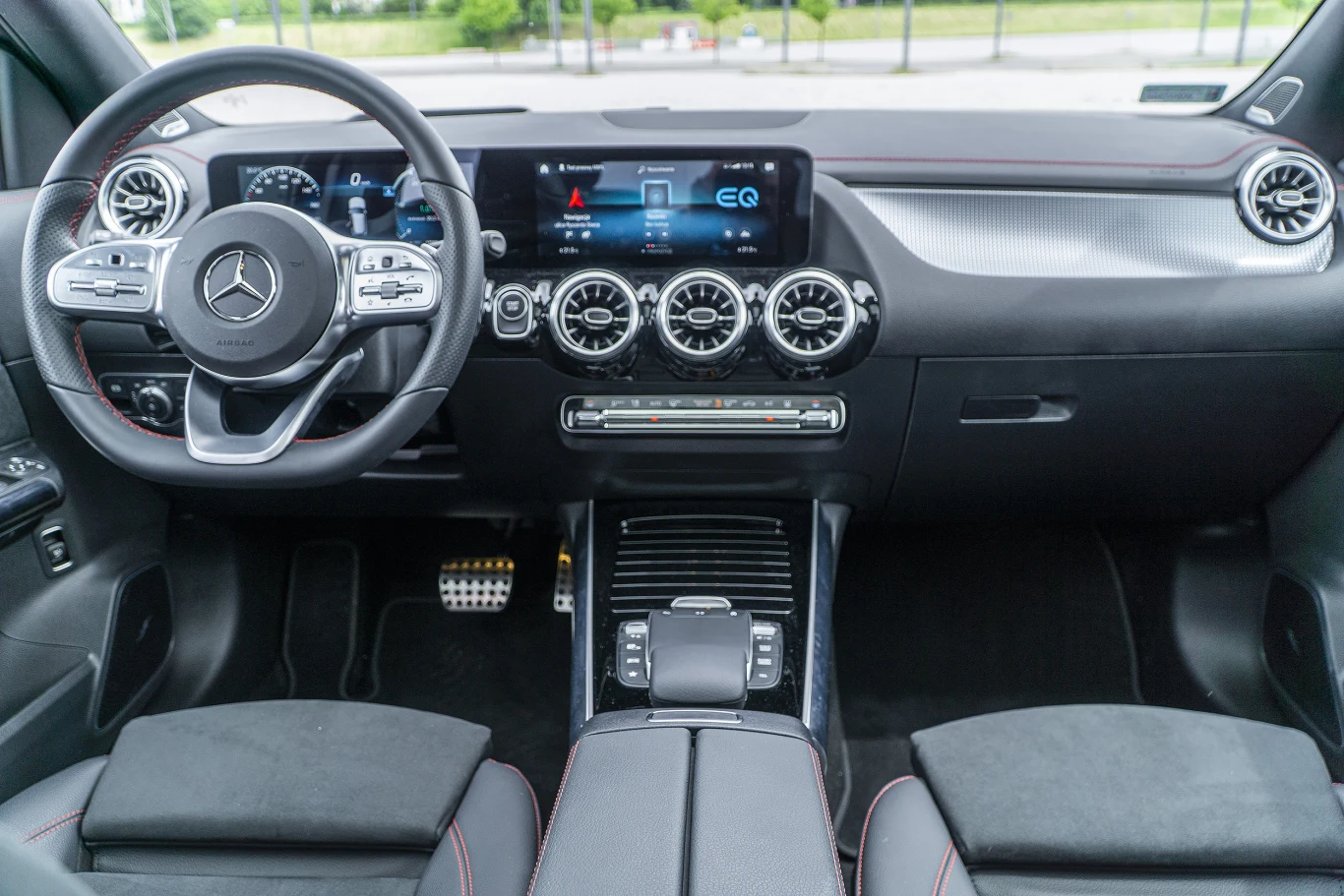 Mercedes EQA 250