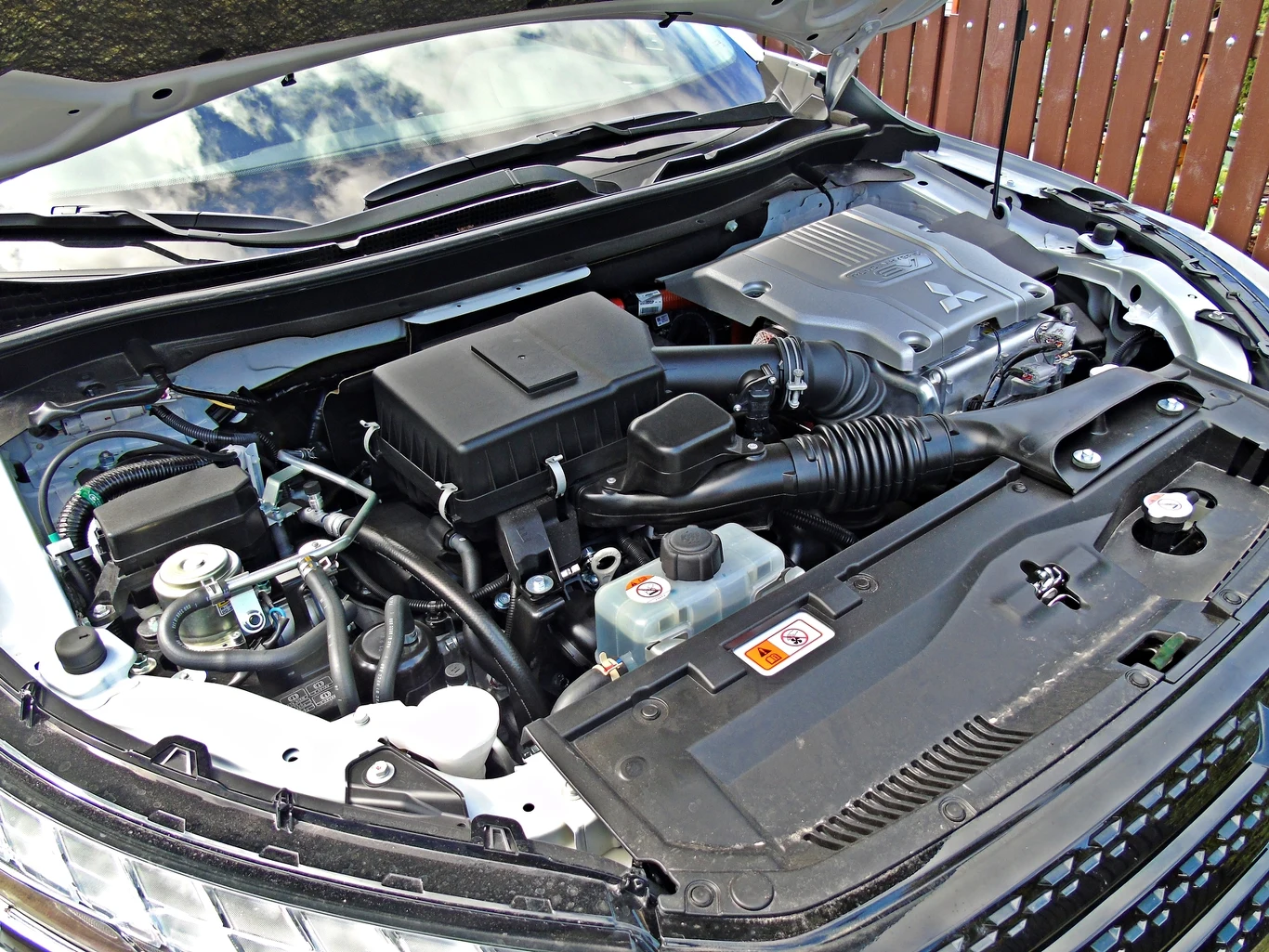 Mitsubishi Eclipse Cross PHEV Mitsubishi Eclipse Cross PHEV