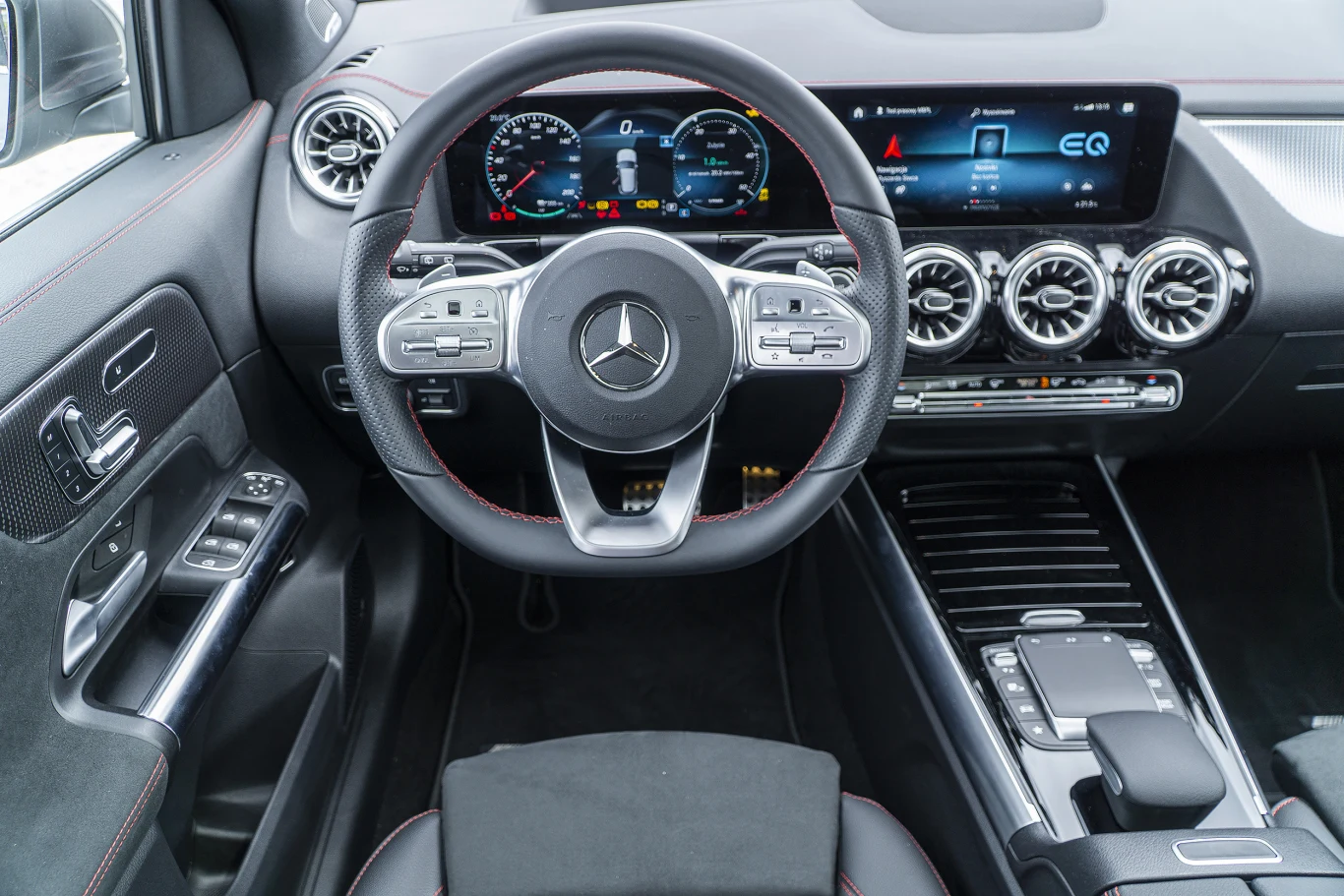 Mercedes EQA 250