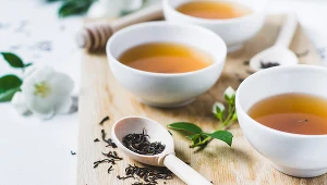 W zielonej herbacie jest substancja, która może zaburzać działanie SARS-CoV-2
