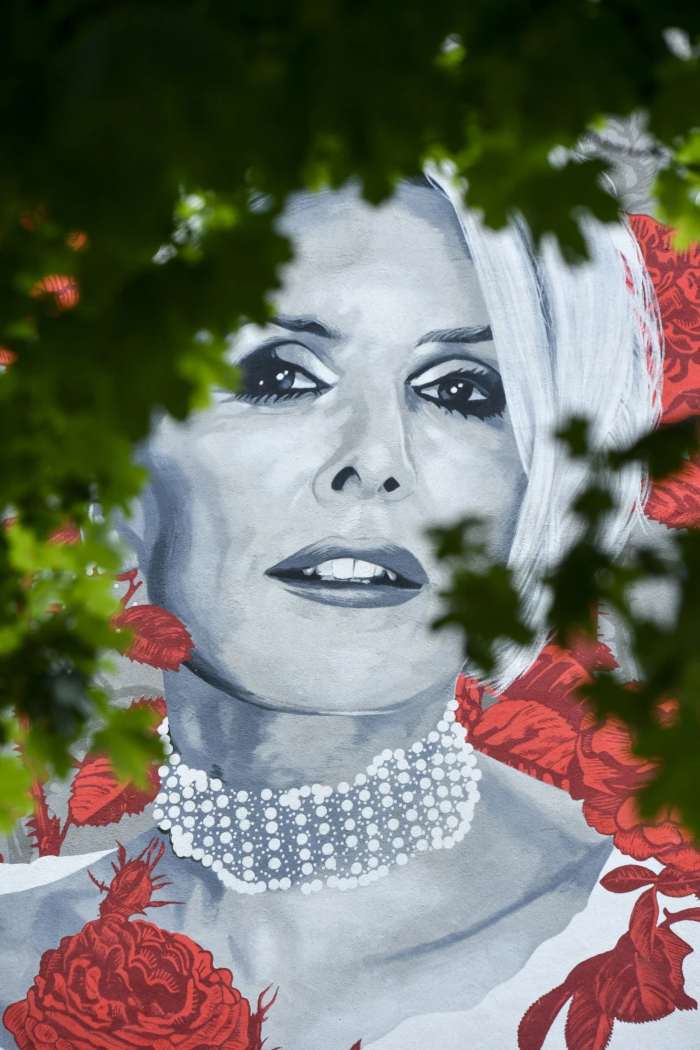 Mural Kory w Warszawie Mural Kory w Warszawie