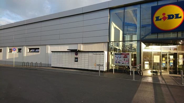 Zakupy z lidl-sklep.pl można teraz odbierać także w paczkomatach InPostu (fot. InPost)