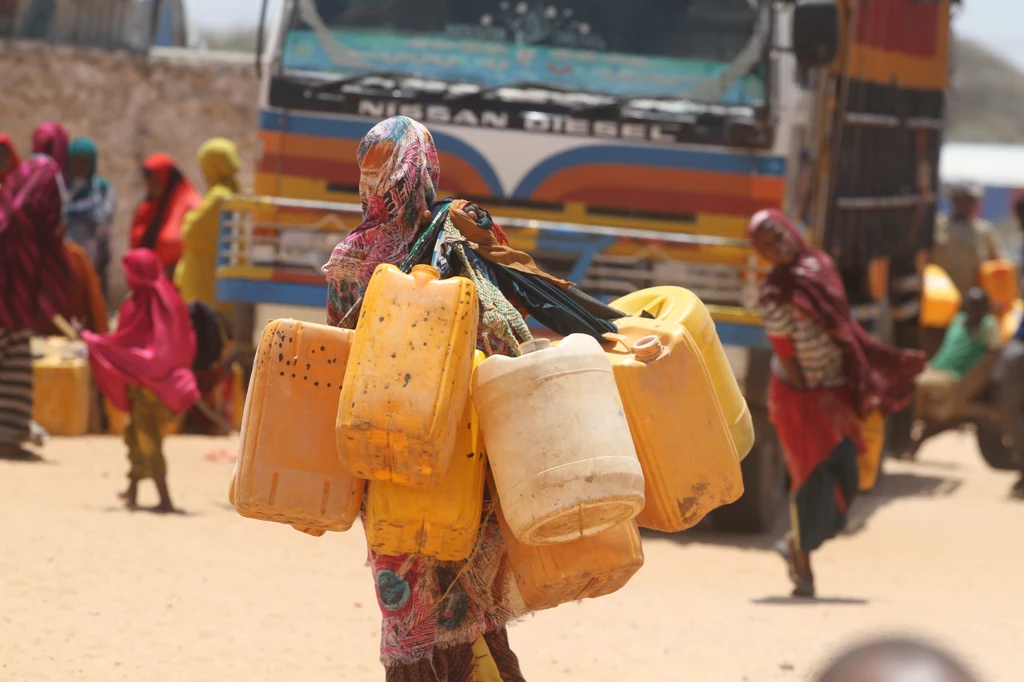 W Somalii za dostarczanie wody odpowiedzialne są kobiety