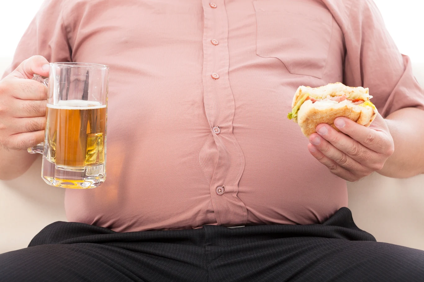 Przyczyną nadwagi i otyłości jest np. nieodpowiednia dieta
