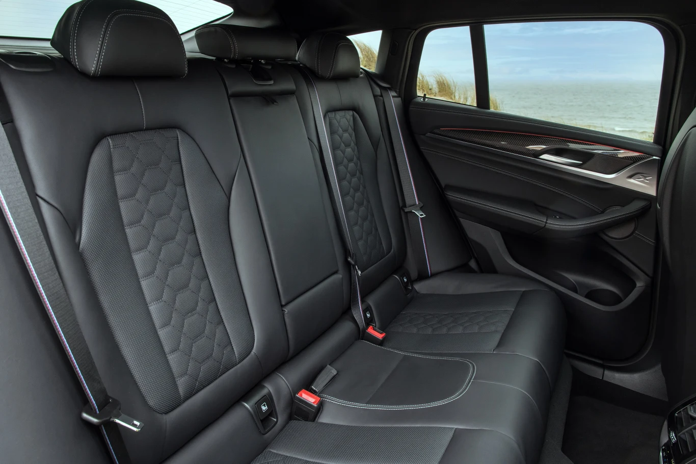 BMW X3 M i X4 M BMW X3 M i X4 M