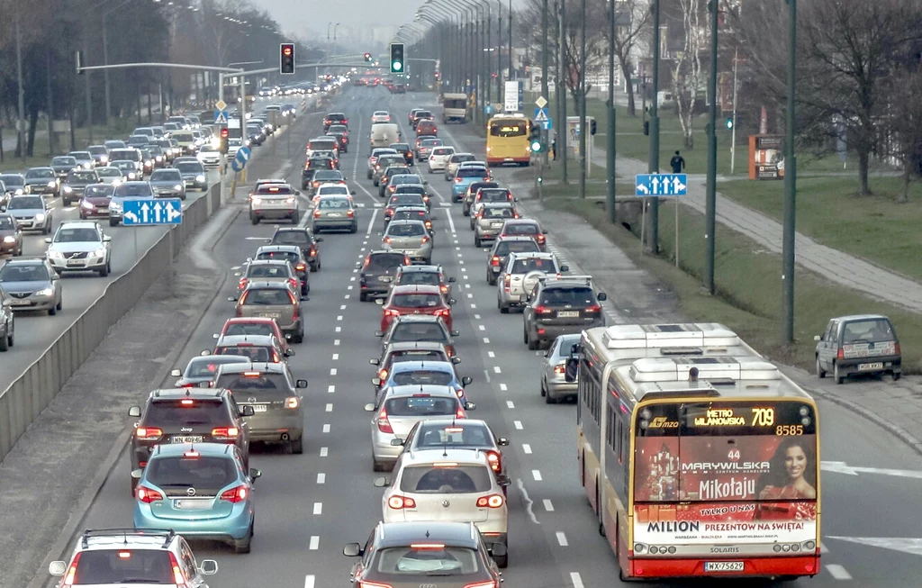 Puławska to jedna z najważniejszych arterii łączących centrum z południową częścią Warszawy i Piasecznem