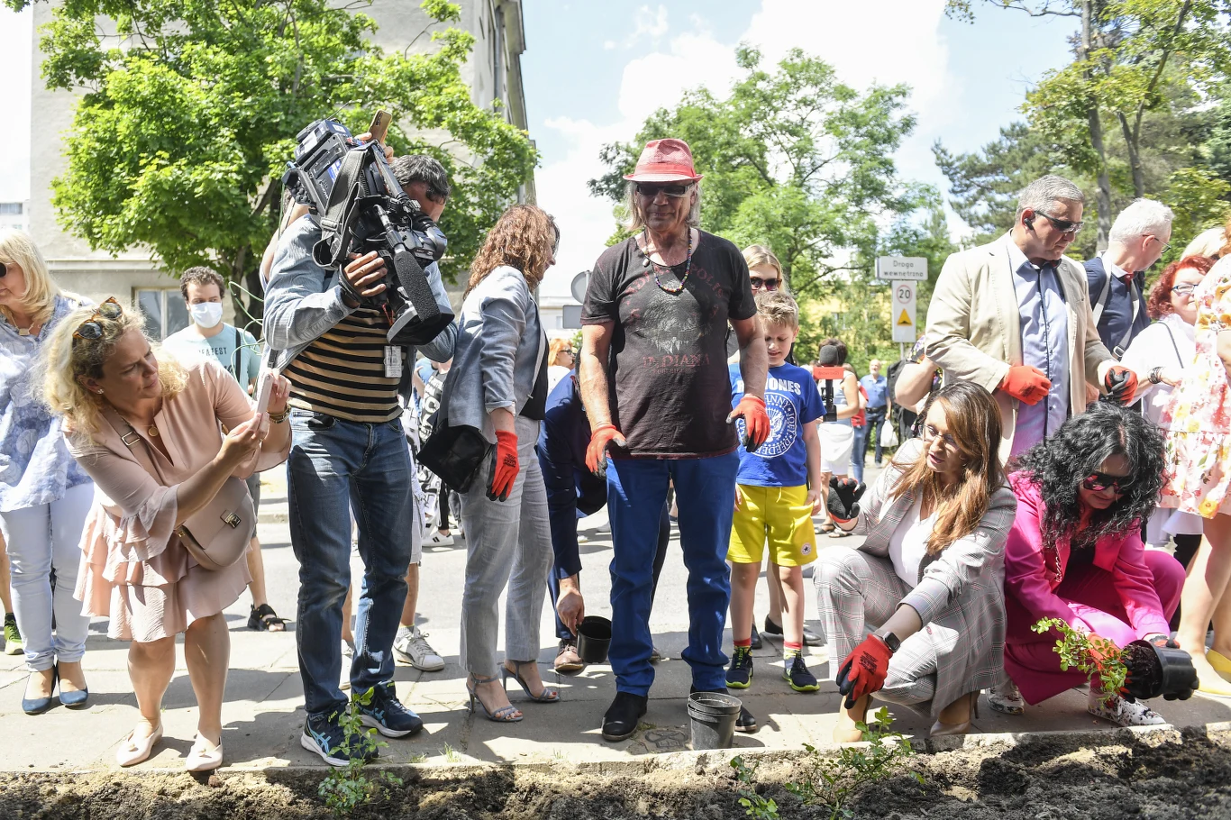 Odsłonięcie muralu Kory Odsłonięcie muralu Kory