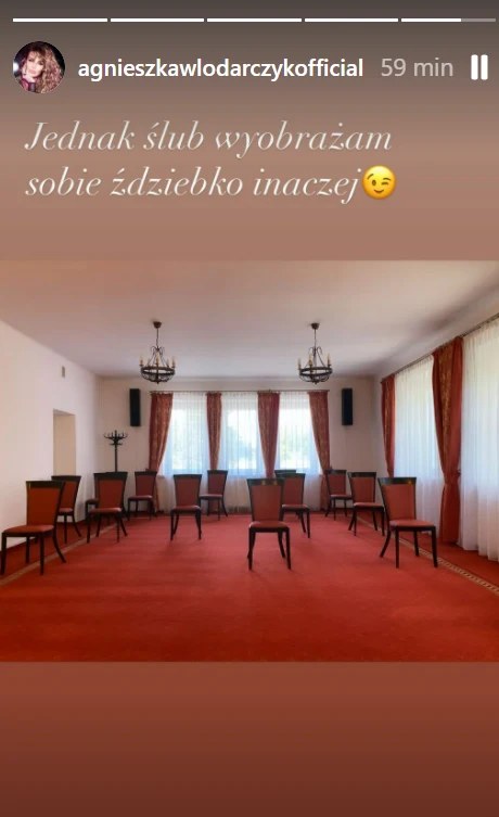 Zdjęcie w urzędzie stanu cywilnego, Instagram, fot. @agnieszkawlodarczykofficial Zdjęcie w urzędzie stanu cywilnego, Instagram, fot. @agnieszkawlodarczykofficial