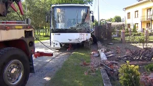 Wypadek autobusu szkolnego w woj. łódzkim