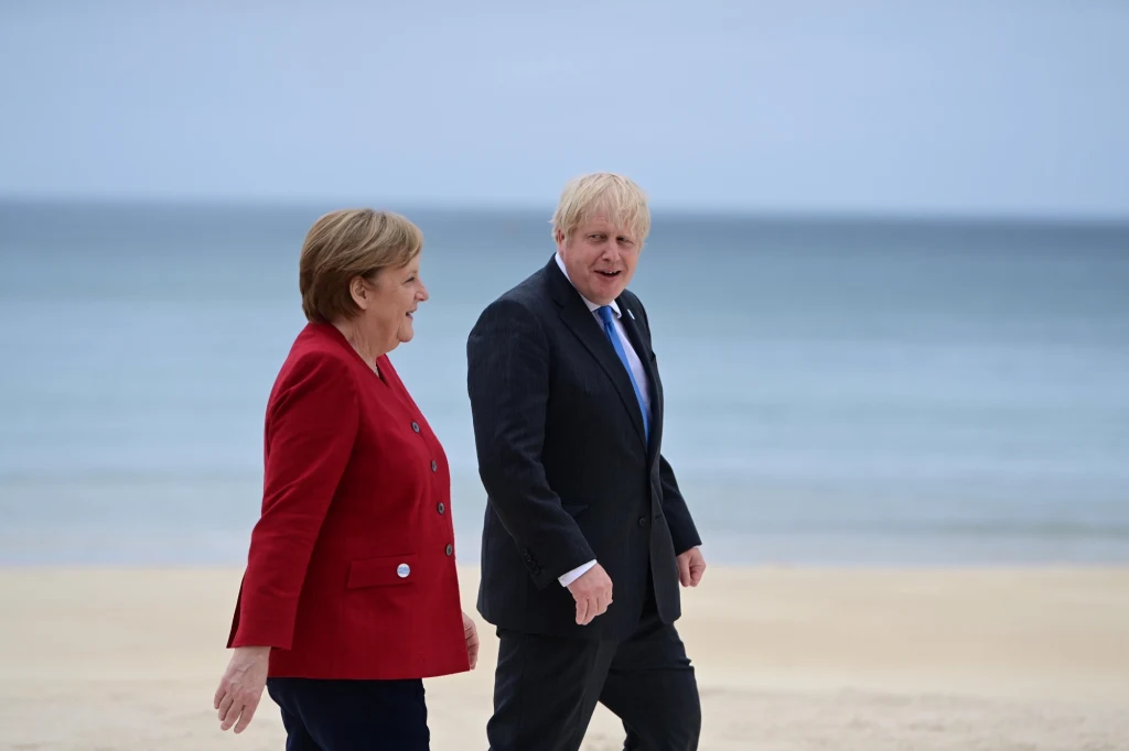 Kanclerz Niemiec Angela Merkel oraz brytyjski premier Boris Johnson Kanclerz Niemiec Angela Merkel oraz brytyjski premier Boris Johnson