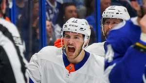 Matthew Barzal z NY Islanders