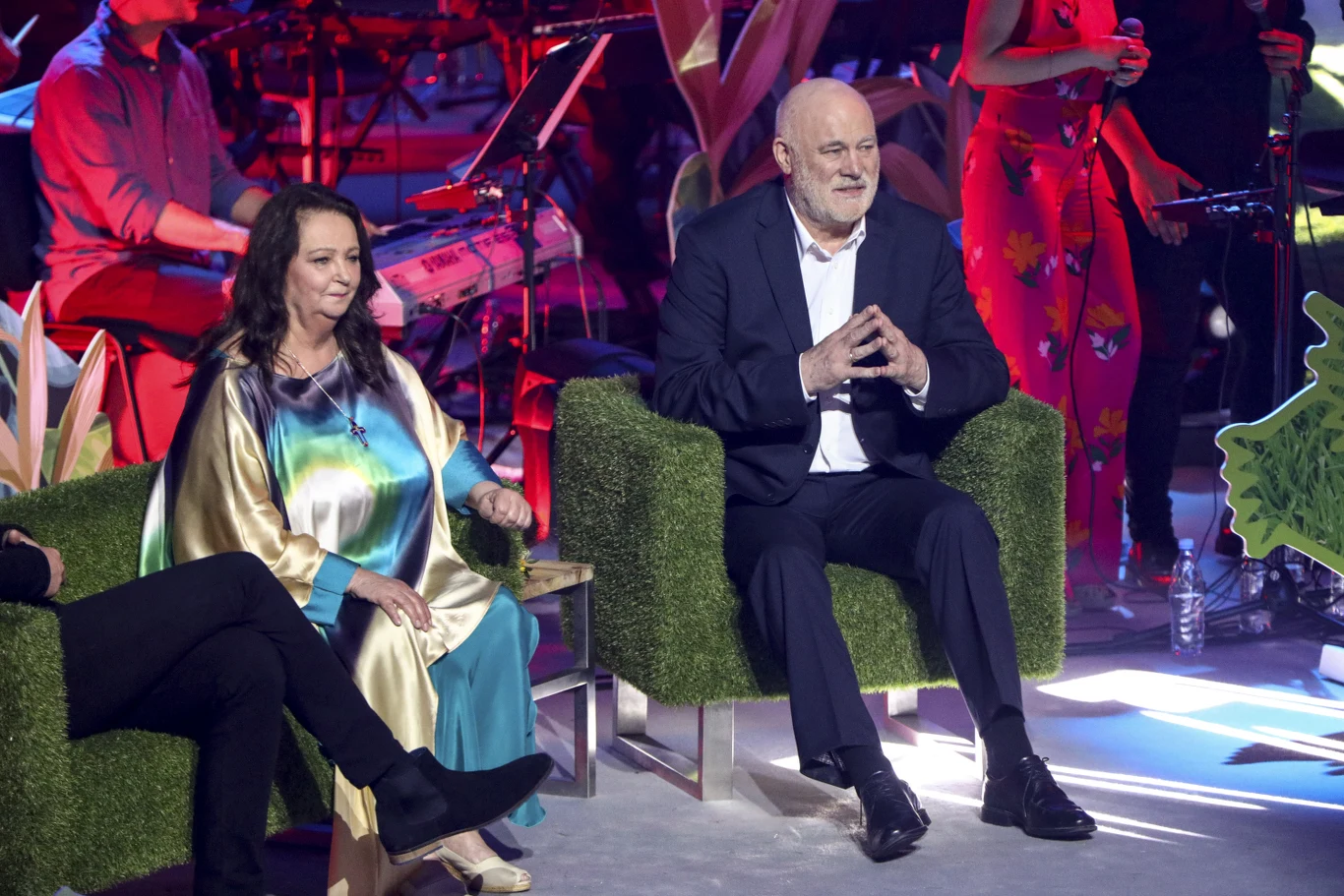 Pomysłodawczyni przeglądu, aktorka Anna Dymna i Ryszard Rynkowski. "Festiwal jest strasznie potrzebny - daje siłę, odwagę. Sam fakt, że możemy się spotkać, jest ważny" - podkreślała Anna Dymna na konferencji prasowej poprzedzającej przegląd.