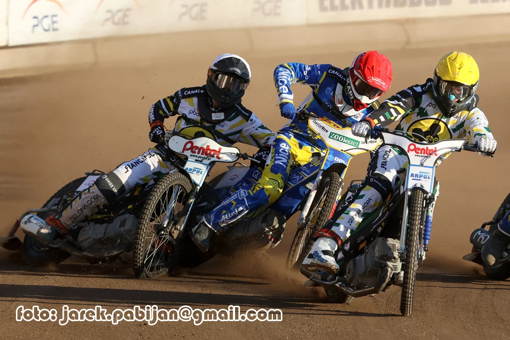 Wypadek, w którym uczestniczyli Fabian Ragus i Norbert Krakowiak Wypadek, w którym uczestniczyli Fabian Ragus i Norbert Krakowiak